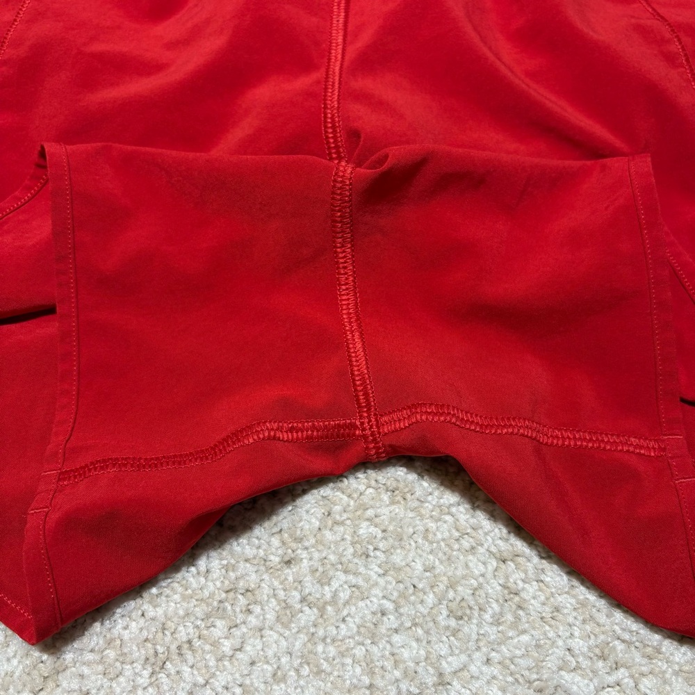 Lululemon Red Hotty Hot Short II *Long 4" First Release Size 6 - Picture 6 of 11